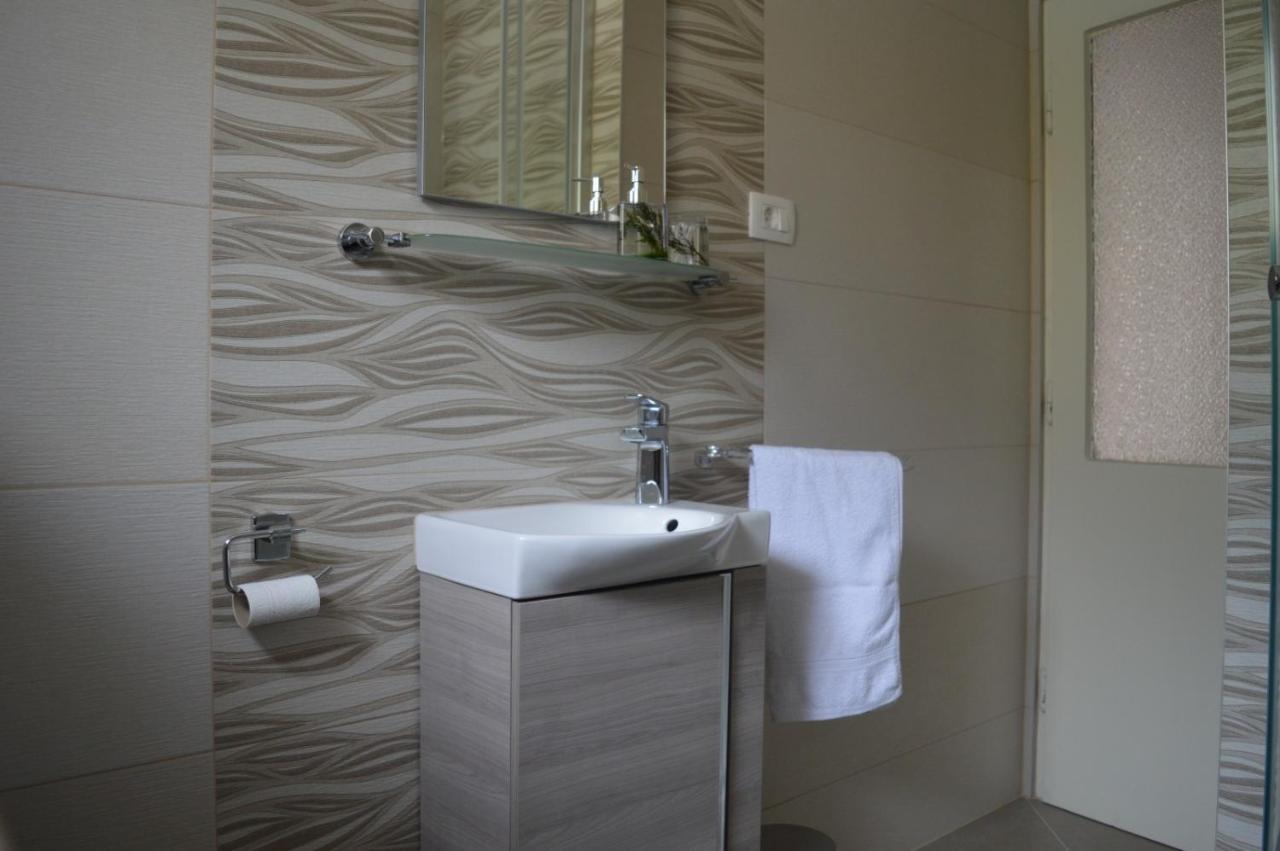 Apartman Dane มาคาร์สกา ภายนอก รูปภาพ