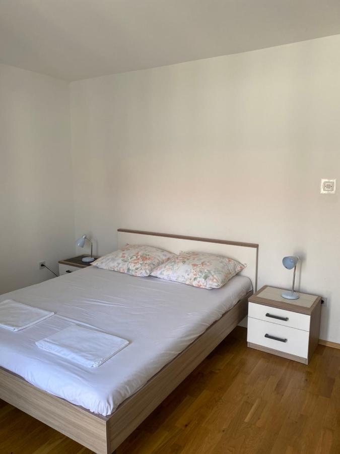 Apartman Dane มาคาร์สกา ภายนอก รูปภาพ