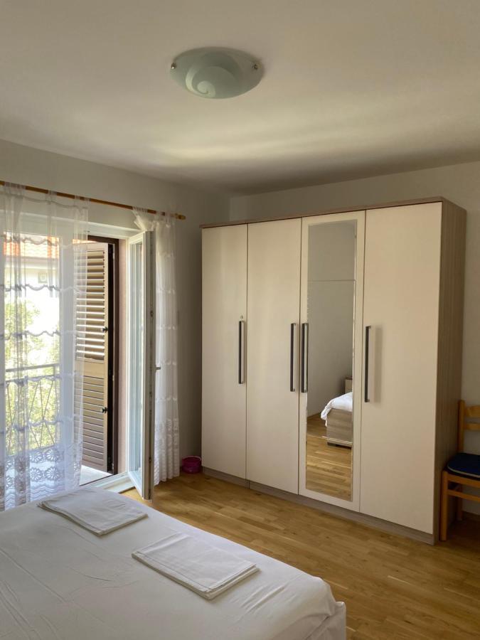 Apartman Dane มาคาร์สกา ภายนอก รูปภาพ